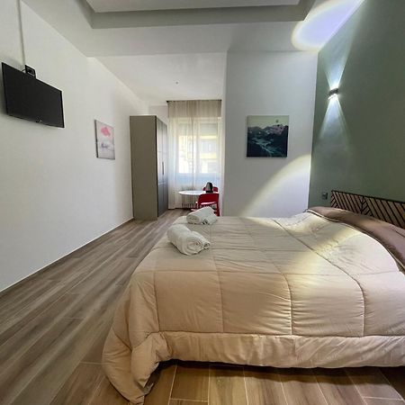Guest House Design Navigli Милан Экстерьер фото